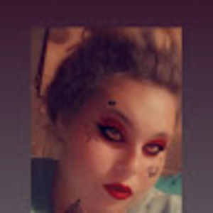 Meet your Posher, Naomi